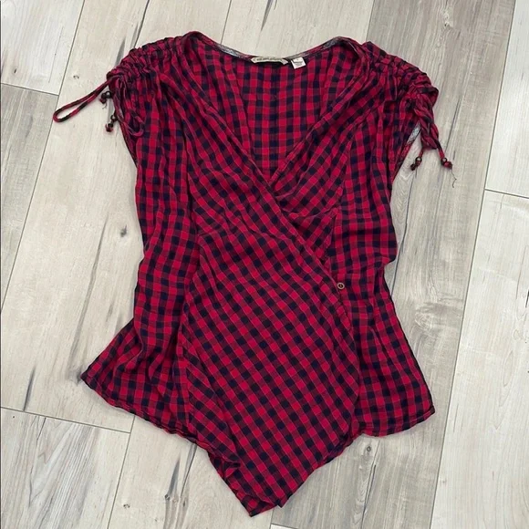 Woman’s Anthropologie brand Western Wrap-top, size 6. - Picture 1 of 9